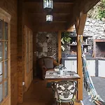 Casas Maravilha By Homie Calheta (Madeira)