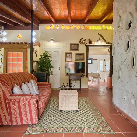 Casas Maravilha By Homie Calheta (Madeira)