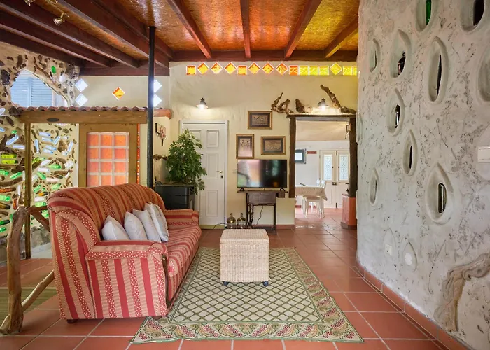 Casas Maravilha By Homie Calheta (Madeira)